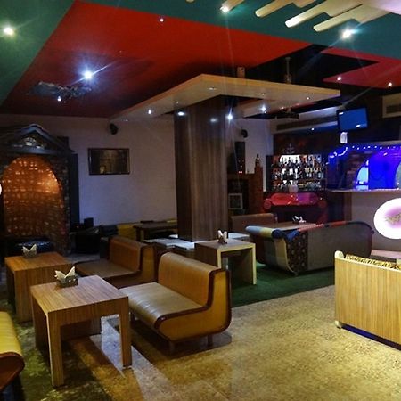 גווהטי Hotel Rajdhani Regency מראה חיצוני תמונה