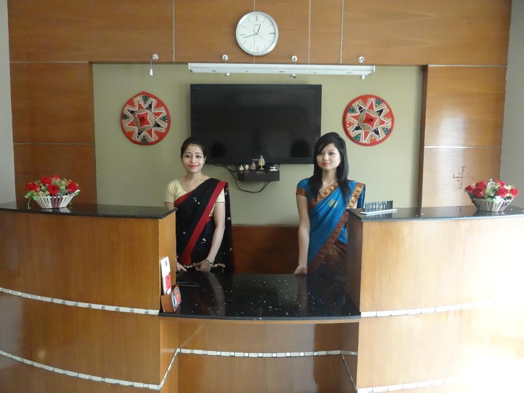 גווהטי Hotel Rajdhani Regency מראה חיצוני תמונה